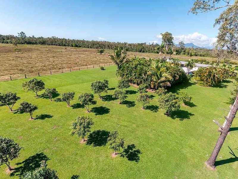 55786 Bruce Hwy, Cardwell QLD 4849