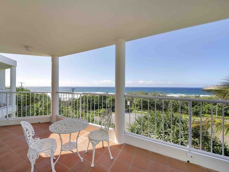 5/2 Selene Street, Sunrise Beach QLD 4567