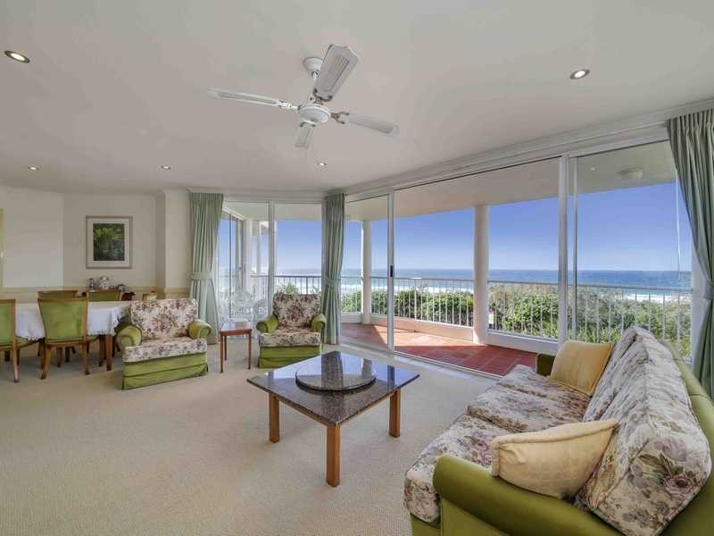 5/2 Selene Street, Sunrise Beach QLD 4567