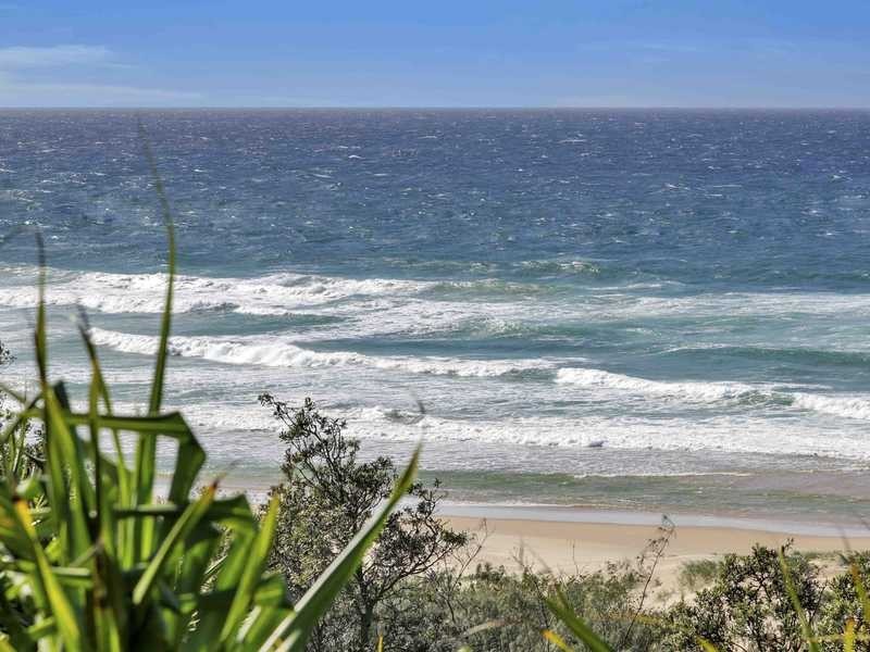 5/2 Selene Street, Sunrise Beach QLD 4567