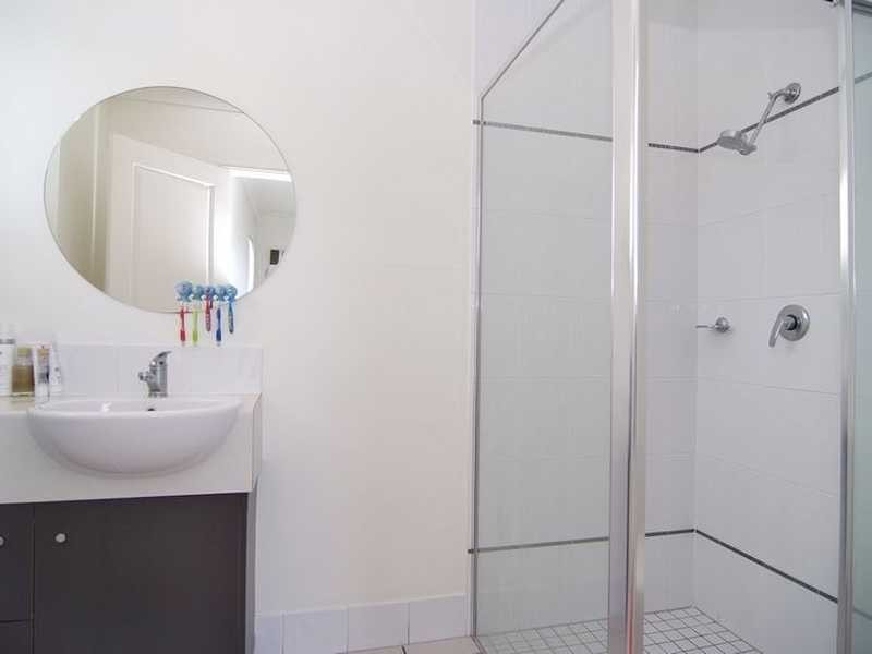 19/44 Pease Street, Cairns QLD 4870