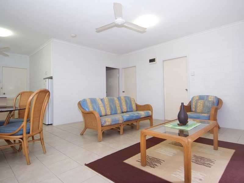1/222 Fearnley Street, Parramatta Park QLD 4870