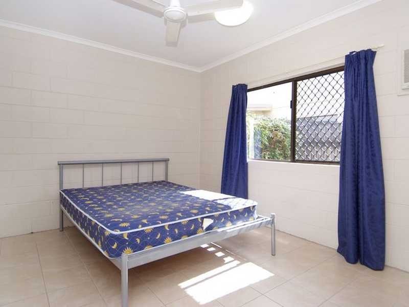1/222 Fearnley Street, Parramatta Park QLD 4870
