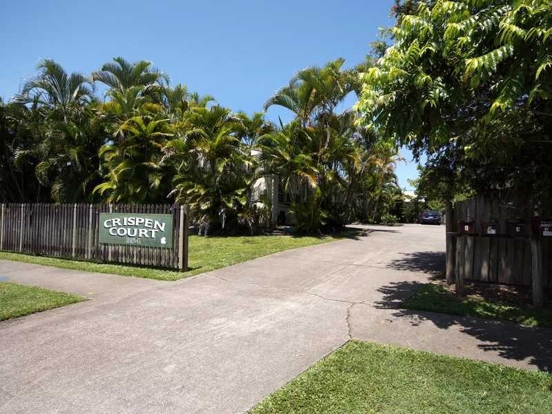3/354 Mccoombe Street, Mooroobool QLD 4870