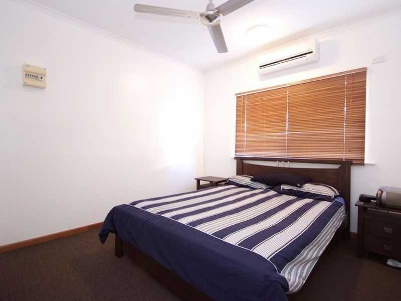 2/13 Springfield Crescent, Manoora QLD 4870