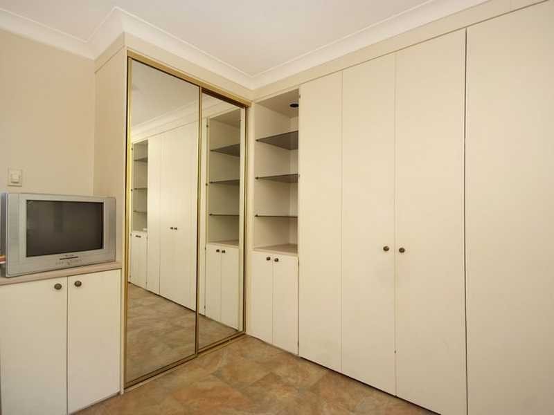 1/4 Chester Court, Manunda QLD 4870