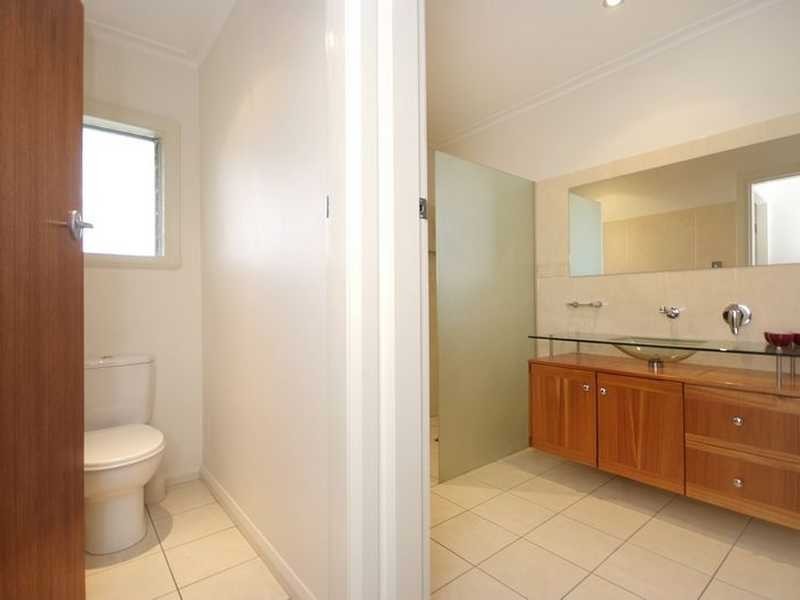 97 Woodward Street, Edge Hill QLD 4870