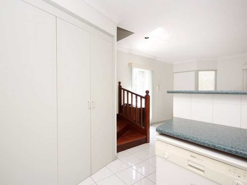 4/60 Charles Street, Parramatta Park QLD 4870