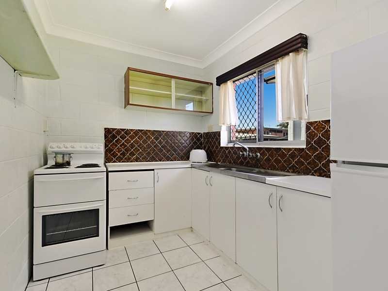 28 Creedy Street, Westcourt QLD 4870