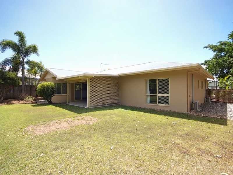 1 Banyan Close, Mount Sheridan QLD 4868