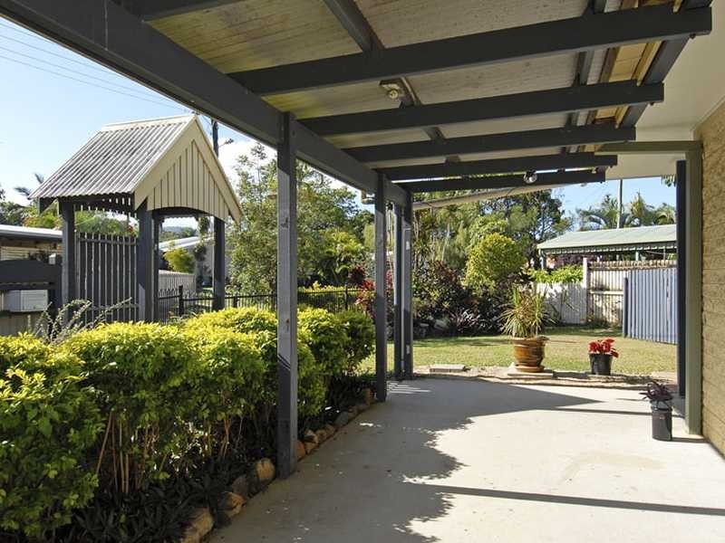 12 Rollinia Close, Manoora QLD 4870