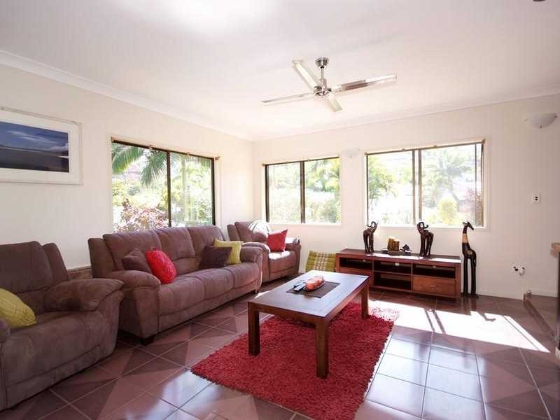 45 Currawong Street, Bayview Heights QLD 4868