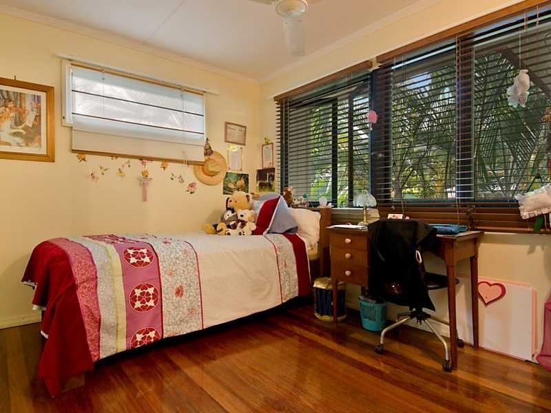 10 Oxley Street, Edge Hill QLD 4870