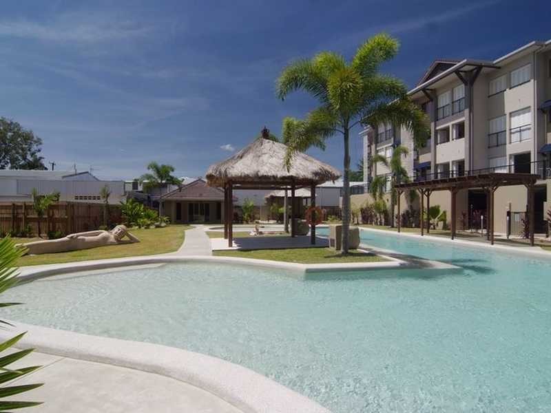 22 Ward Street, Cairns QLD 4870