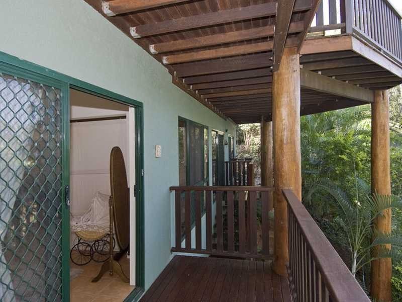 011 Amaroo Close, Smithfield QLD 4878