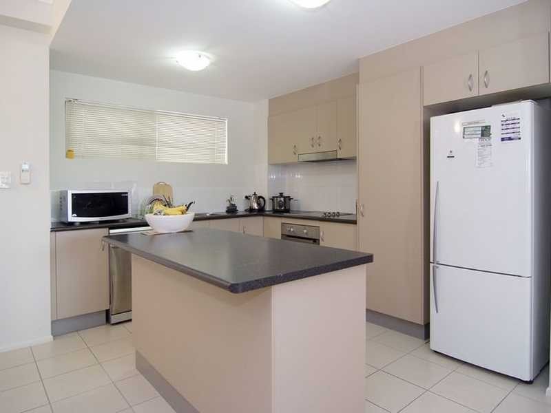 82 Martyn Street, Parramatta Park QLD 4870
