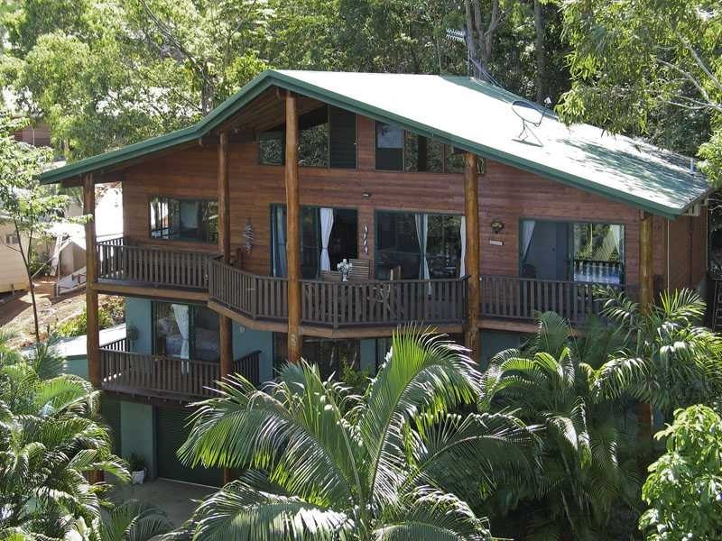 11 Amaroo Close, Smithfield QLD 4878