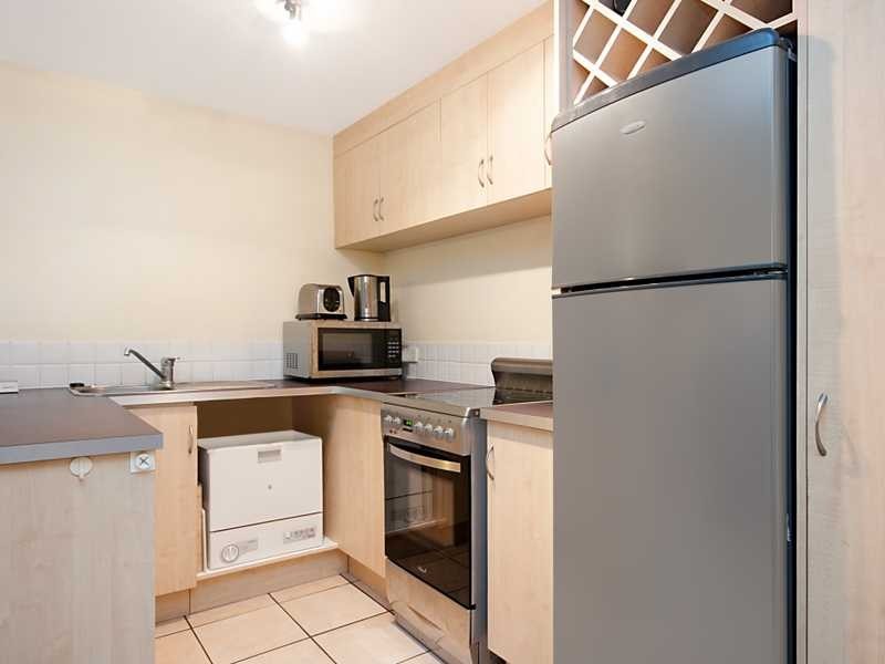 15/10 Digger Street, Cairns North QLD 4870