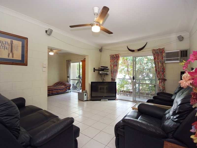 513 Varley Street, Yorkeys Knob QLD 4878