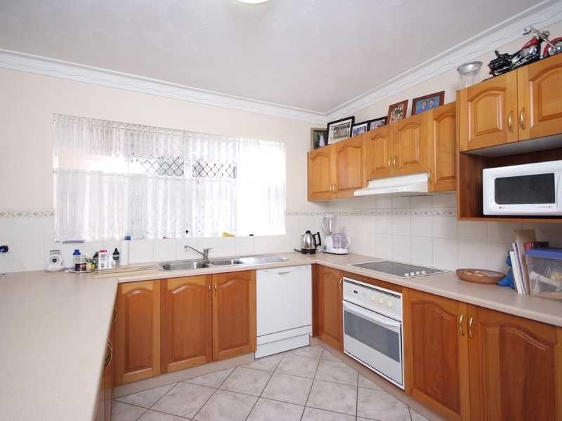 1/23 Digger Street, Cairns North QLD 4870