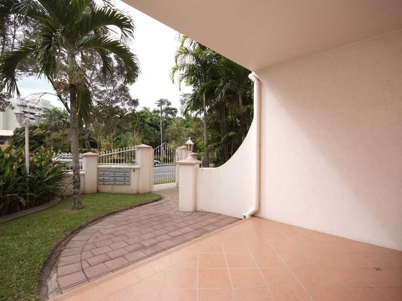 1/23 Digger Street, Cairns North QLD 4870