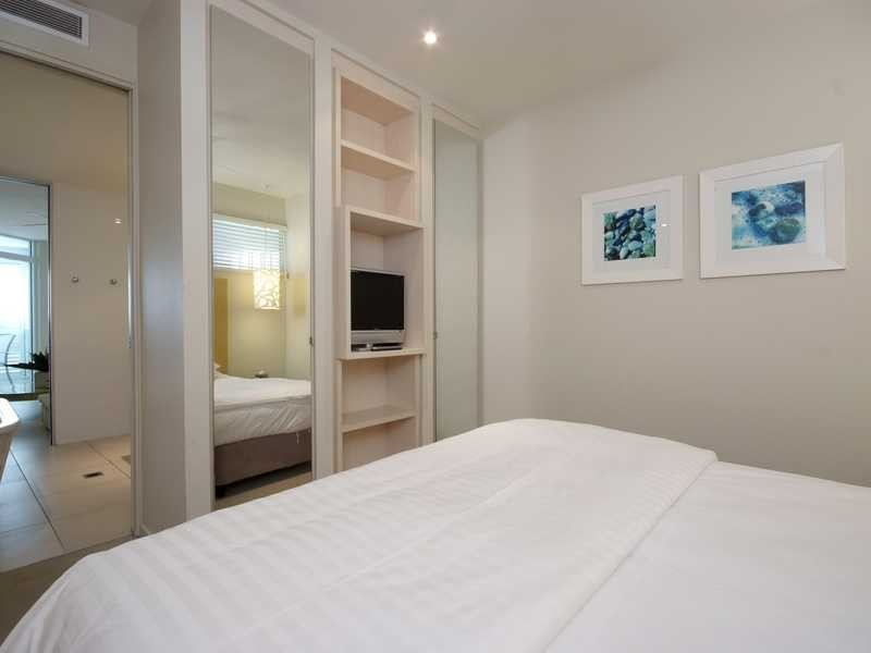 201 Lake Street, Cairns North QLD 4870