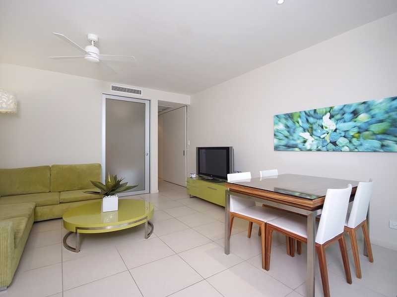 201 Lake Street, Cairns North QLD 4870