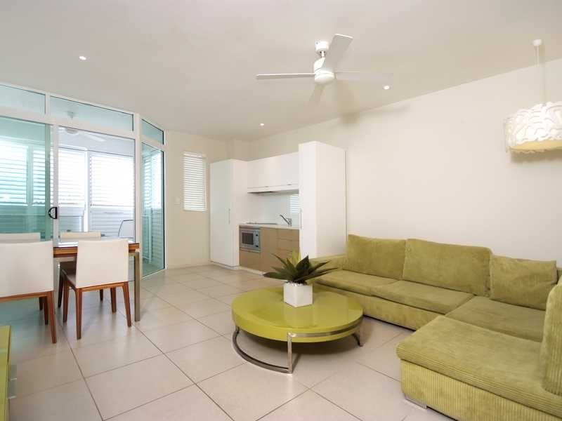 201 Lake Street, Cairns North QLD 4870