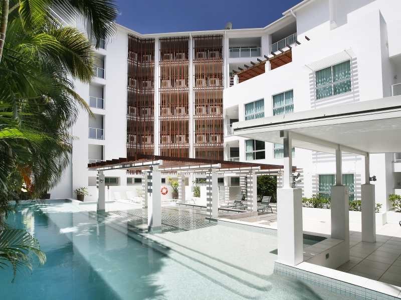 201 Lake Street, Cairns North QLD 4870