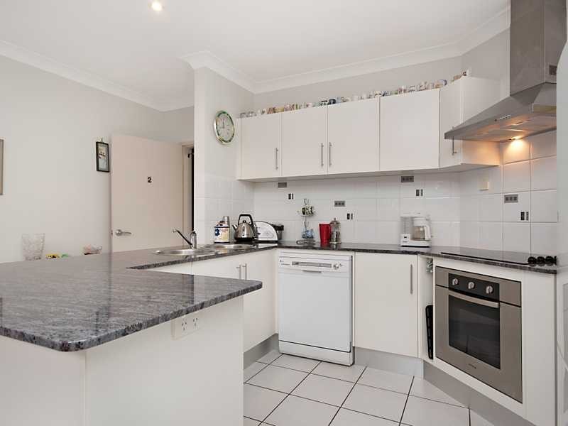 72 Digger Street, Cairns North QLD 4870