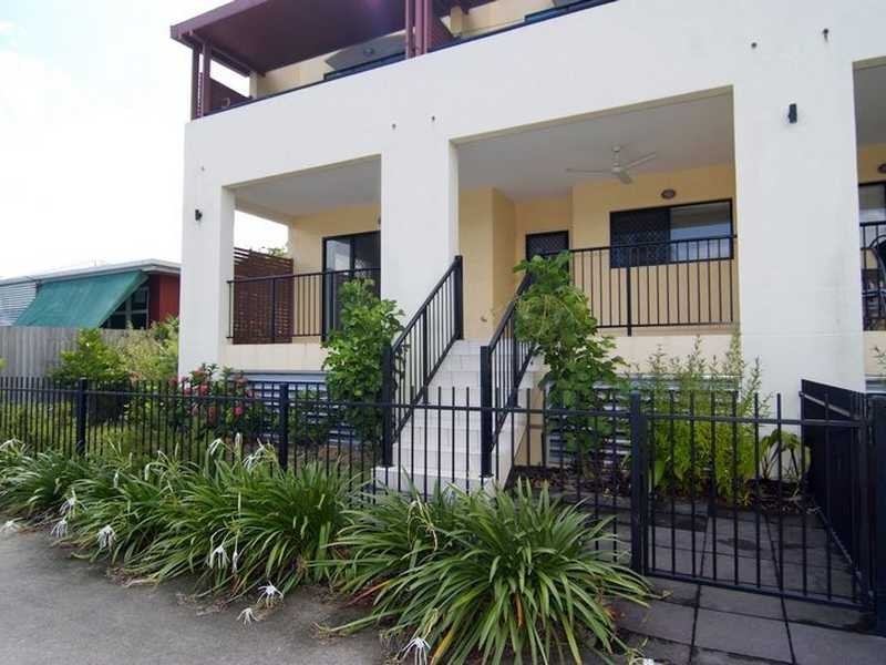 4/6 James Street, Cairns North QLD 4870