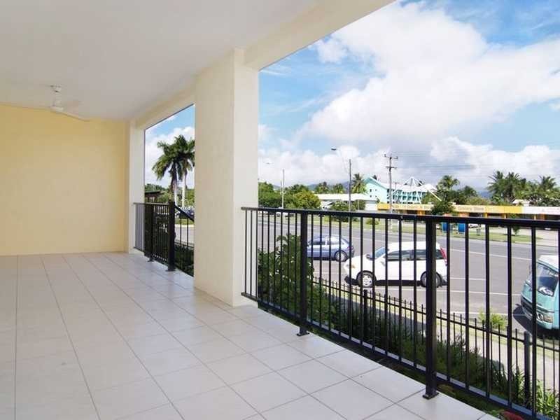 4/6 James Street, Cairns North QLD 4870