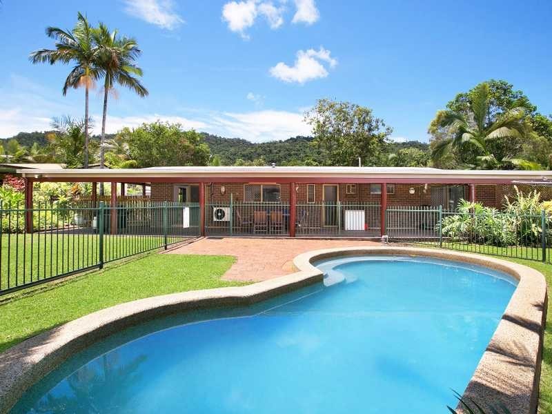 2 Lomond Close, Edge Hill QLD 4870