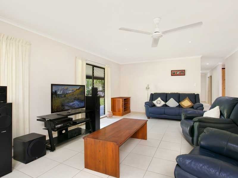 2 Lomond Close, Edge Hill QLD 4870