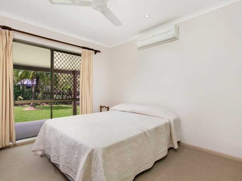 2 Lomond Close, Edge Hill QLD 4870