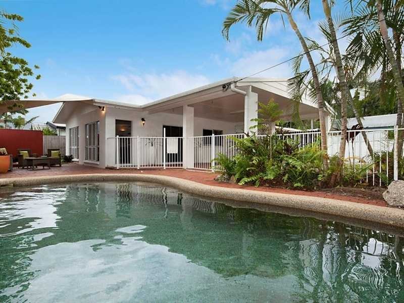 156 Greenslopes Street, Edge Hill QLD 4870
