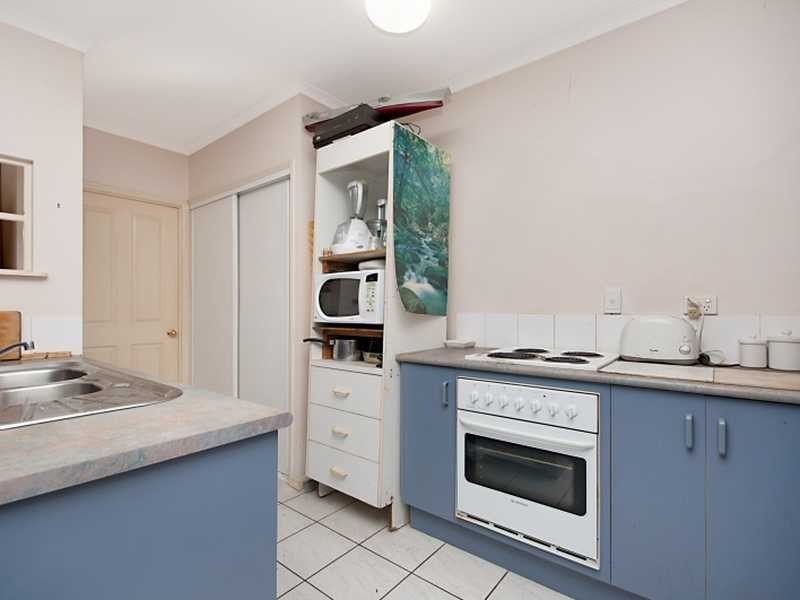 3/2-5 Marella Close, Manoora QLD 4870