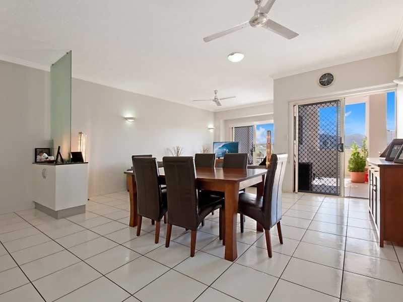 15/79 Spence Street, Cairns City QLD 4870