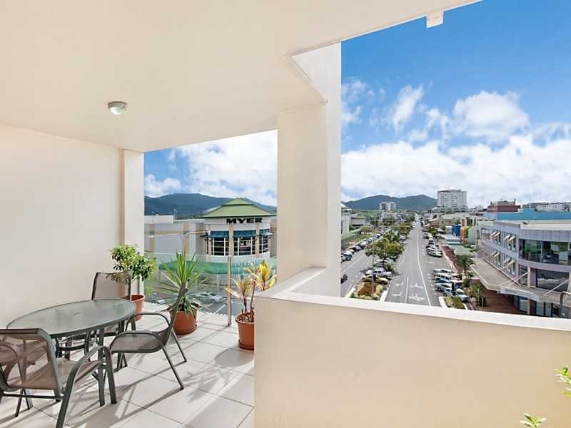 15/79 Spence Street, Cairns City QLD 4870