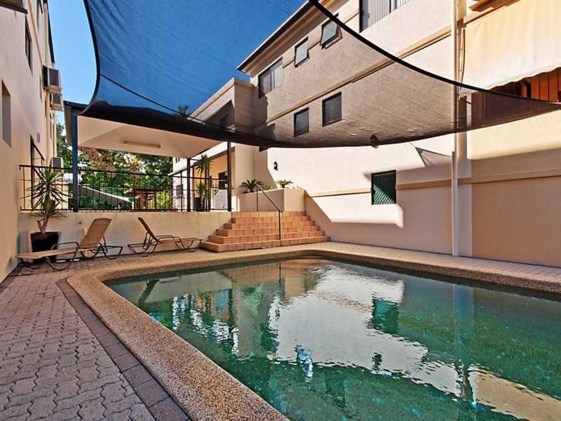 1/111 Collins Avenue, Edge Hill QLD 4870