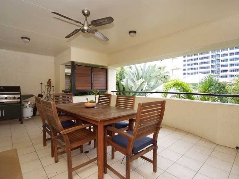14/75 Spence Street, Cairns City QLD 4870