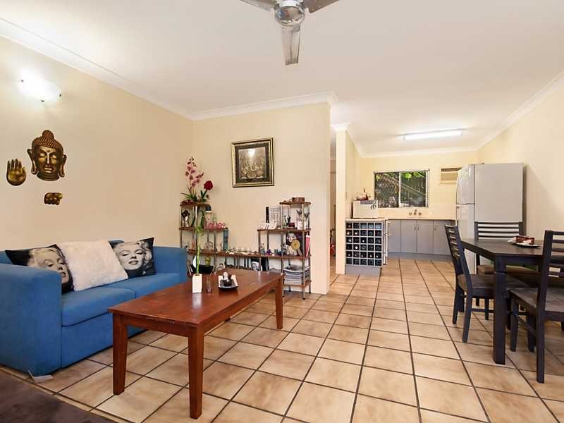 3/347 Lake Street, Cairns North QLD 4870