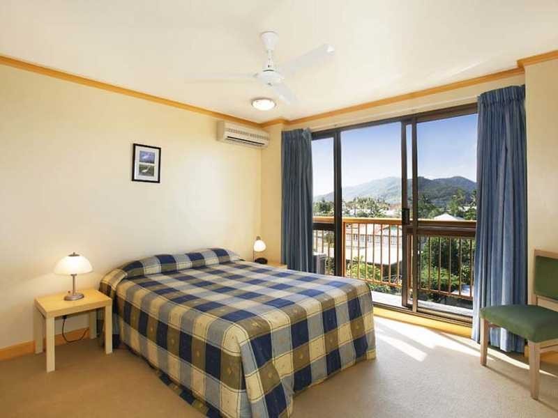Unit/15/249 Esplanade, Cairns North QLD 4870