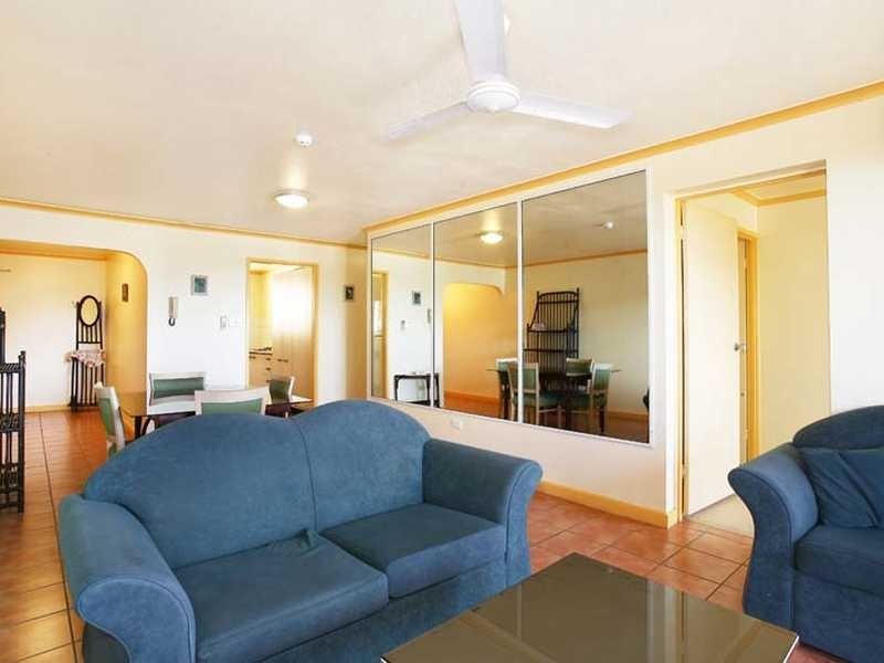 Unit/15/249 Esplanade, Cairns North QLD 4870