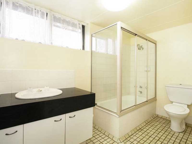 Unit/15/249 Esplanade, Cairns North QLD 4870