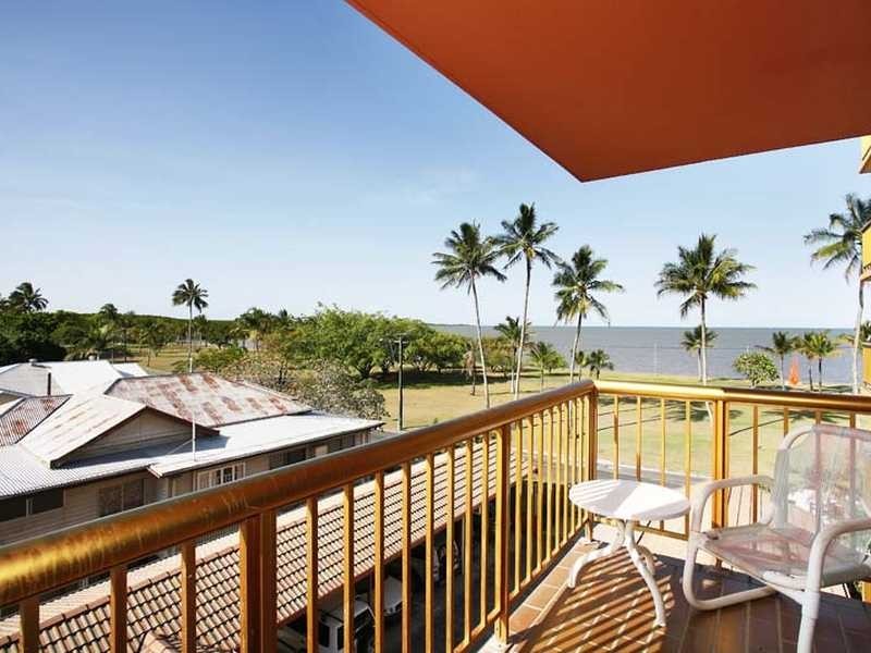 Unit/15/249 Esplanade, Cairns North QLD 4870