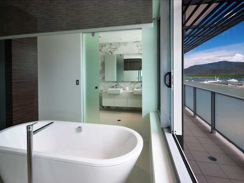 Unit/Sky 1 & Sky 2/99 The Esplanade, Cairns City QLD 4870