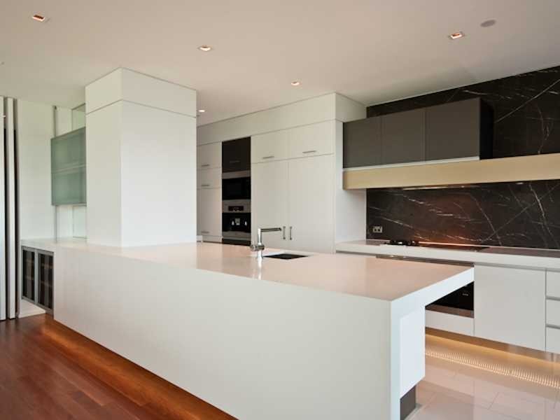 Unit/Sky 1 & Sky 2/99 The Esplanade, Cairns City QLD 4870