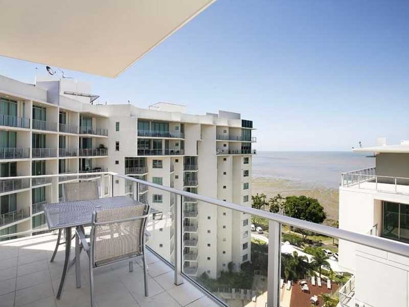 Tower 3 1202/99 Esplanade, Cairns City QLD 4870