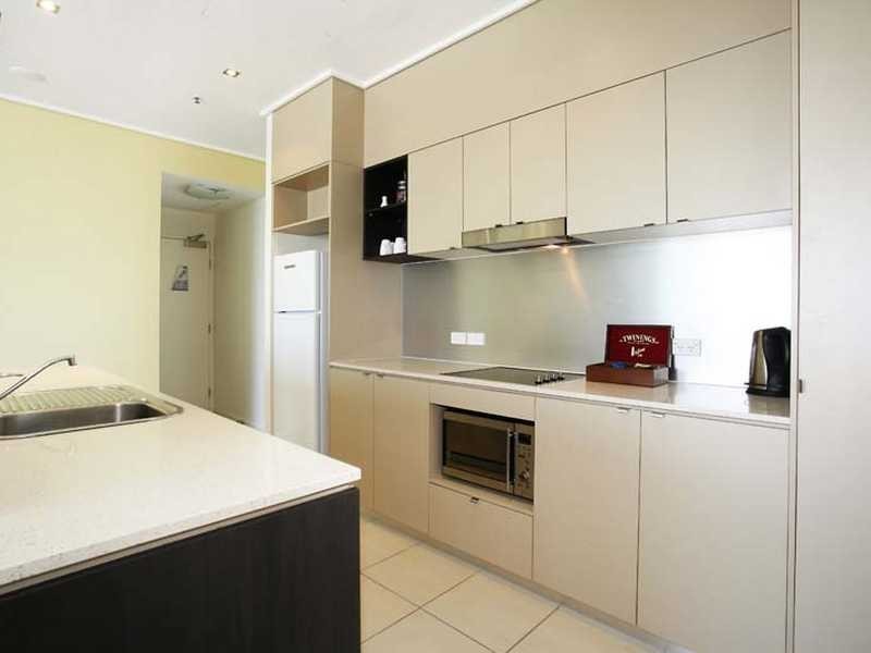 Tower 3 1202/99 Esplanade, Cairns City QLD 4870